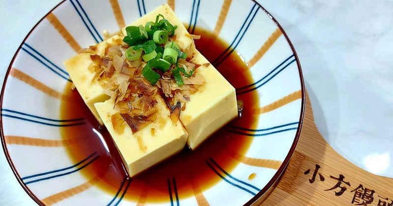 Fresh Refrigerated Standard Blue Box Cold Tofu/Smooth Tofu 300g