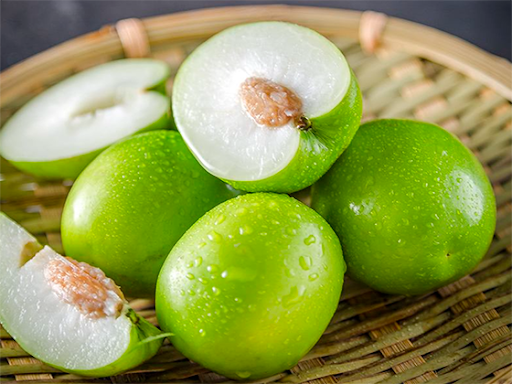 500 g frische, gekühlte, per Luftfracht transportierte grüne Datteln