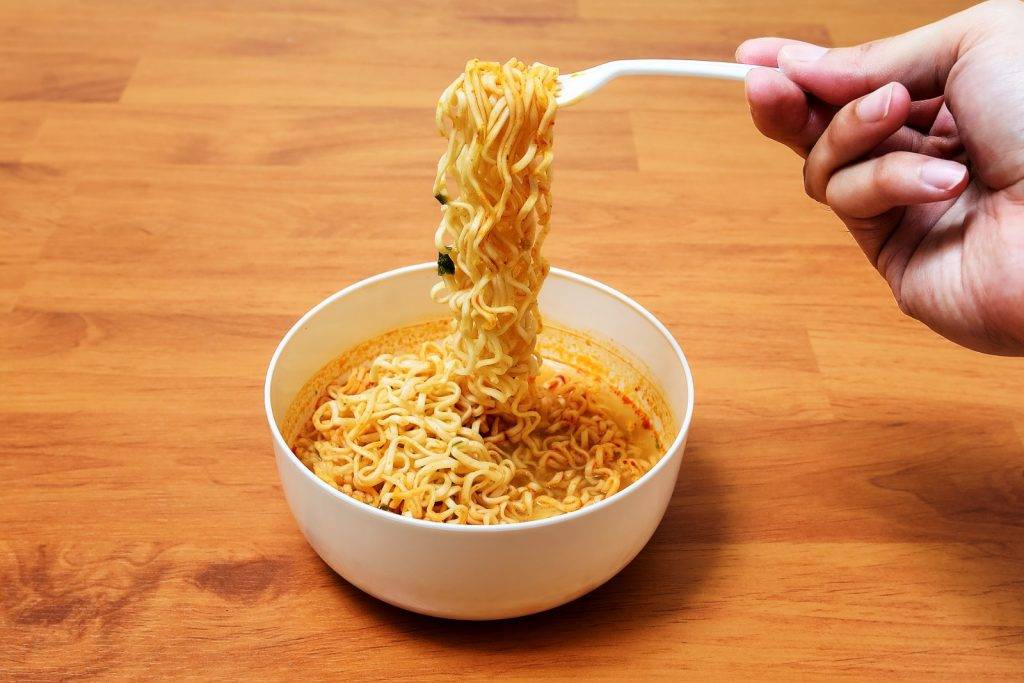 Inst. Shrimp flavor noodles 100g