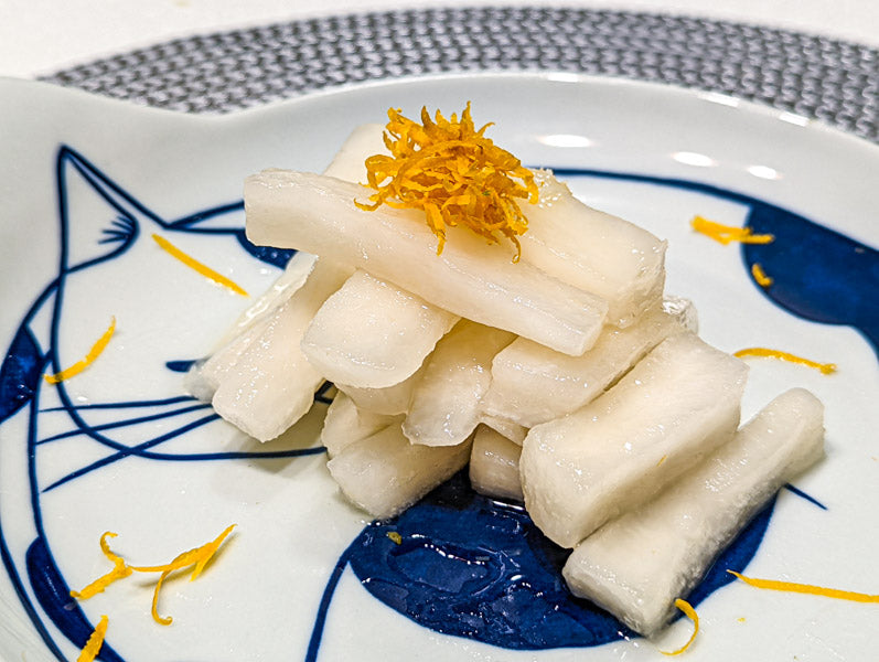 Fresh white radish Ca.1kg