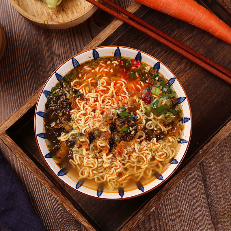 Scharfe Inst. Beef Nudel 108g