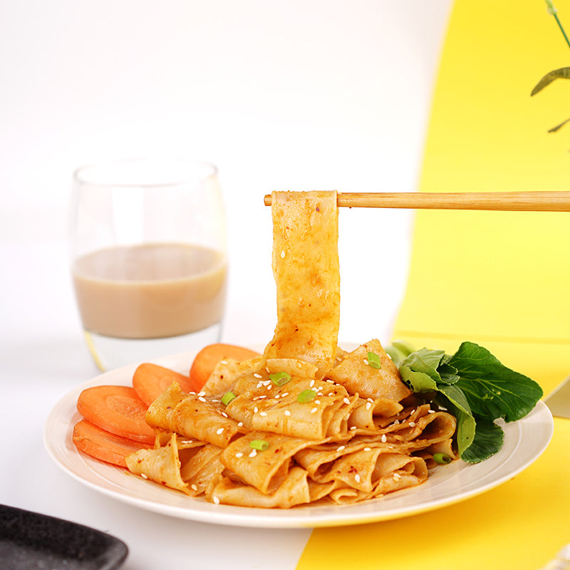 Inst. broad noodle w. sesame paste 4 x 105g